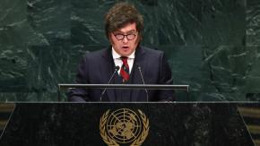 Argentina anuncia acción penal contra Reino Unido por vuelos “ilegales” a Malvinas: habrían llegado desde Punta Arenas