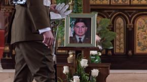 Cabo Cristopher Aguilera recibió ascenso póstumo tras ser asesinado en Lo Espejo: comisaría llevará su nombre Cabo Cristopher Aguilera recibió ascenso póstumo tras ser asesinado en Lo Espejo: comisaría llevará su nombre