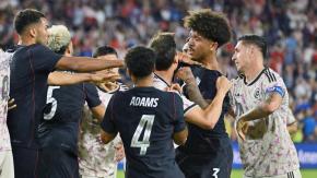 VIDEO | Con empujones, amenazas y gritos: El momento exacto en que comenzó la pelea entre Chile y EE.UU.