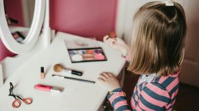 Cremas, perfumes, maquillaje y ‘skincare’ pueden esconder un daño para niñas y adolescentes