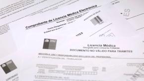 Las 5 entidades públicas con más funcionarios que salieron del país con licencias médicas en 2025
