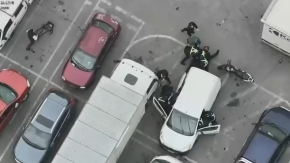 Nuevos "lanzas": roban y escapan en auto
