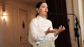 Exministra Arredondo cuestiona recortes en Cultura: "Se vuelve contradictorio con el propio discurso del gobierno"