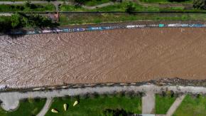 Senapred llama a evacuar Campamento Ribera del Río en Talagante por desborde del río Mapocho