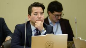 Diputados PS llevarán a Javier Olivares a Comisión de Ética por dichos contra Bachelet y Matthei