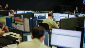 Prisión preventiva para sujeto acusado de interceptar comunicaciones de Carabineros y venderlas mediante una aplicación