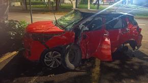 Seis detenidos tras robar un auto en Ñuñoa: Golpearon al conductor y chocaron contra un bus
