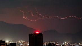 Senapred oficia a alcaldes a activar comités de emergencia comunales ante pronóstico de lluvias y tormentas eléctricas
