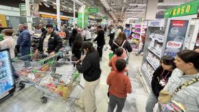 ¿Abrirán los malls y supermercados este 12 de octubre? Así funcionará el comercio HOY