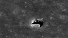 Este agujero lunar podría ser la entrada a una cueva gigante