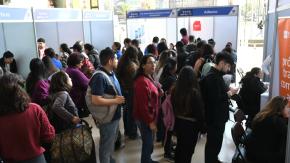 Estación Central lanza su Gran Feria Laboral 2026 con más de mil empleos: estas son las vacantes y así puedes postular