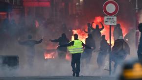 12 claves para entender las violentas manifestaciones que se han tomado las calles de Francia
