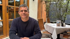Felipe Mangini, dueño de Starnberg: “En la TV los políticos están peleando y después acá son amigos”