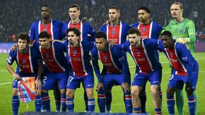 Crack del PSG sufrió rotura del ligamento cruzado: Chocó contra jugador del Barcelona