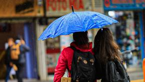 "Se va a concentrar en poco tiempo": ¿Caerá lluvia HOY lunes en Santiago?
