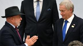 "Fue un placer recibir su llamada": Lula agradece felicitaciones de Kast tras su reelección en Brasil