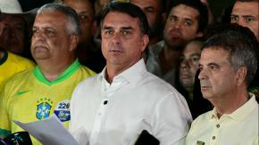 Medio estadounidense asegura que Flávio Bolsonaro abandonó a Brasil y se dirige al país norteamericano