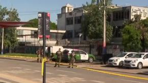 Carabineros realiza operativo en Quinta Normal por sujeto "retenido" al interior de antigua fábrica abandonada
