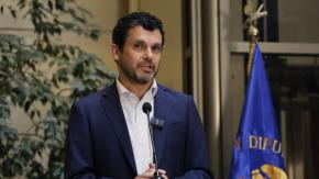 Diputados UDI llevarán a Bassa ante comisión de Ética por vincular rebajas de condenas con "red de pedofilia internacional"