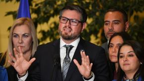 Valenzuela (PDG) asegura que en la bancada "hay un opinión disímil" sobre AC contra Rabat: sus votos serán decisivos 