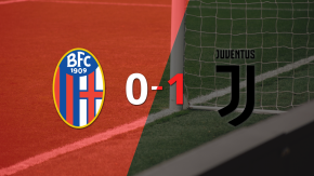 Juan Cabal le dio la victoria a Juventus ante Bologna