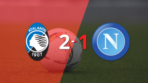 Atalanta supera por 2-1 a Napoli tras dar vuelta el partido