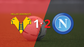 Victoria apretada de Napoli por 2-1 sobre Hellas Verona con un gol agónico incluido