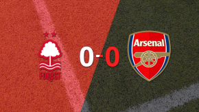 Nottingham Forest y Arsenal no se sacaron ventaja y terminaron sin goles