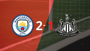 Manchester City gana 2-1 a Newcastle United con doblete de Nico O´Reilly