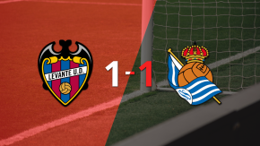Levante empató 1-1 contra Real Sociedad sobre el final del partido