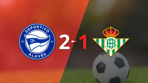 Con un gol agónico, Alavés venció a Betis por 2 a 1