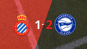 Alavés le dio vuelta el partido a Espanyol con un 2-1