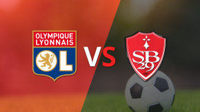 EN VIVO: Segunda mitad en juego: Olympique Lyon continúa ganando 2-0 a Stade Brestois