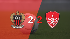En un emocionante partido, Nice y Stade Brestois empataron 2-2