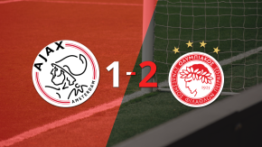 Ajax se quedó con las manos vacías ante Olympiacos y perdió por 2 a 1