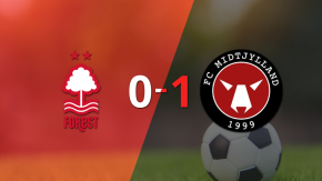 Midtjylland venció 1-0 a Nottingham en el duelo de ida 