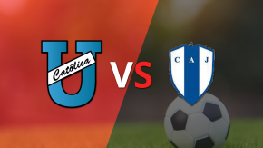 EN VIVO: Termina el primer tiempo con una victoria para Juventud vs U. Católica (E) por 2-1