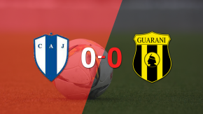Juventud empató 0-0 con Guaraní y todo se define a la vuelta 