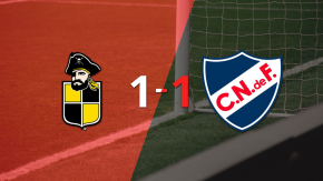 Agónico gol de Manuel Fernández le da el empate a Coquimbo Unido