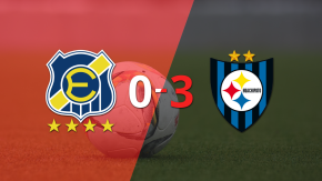 Maximiliano Gutiérrez anotó un doblete en la goleada 3-0 de Huachipato a Everton