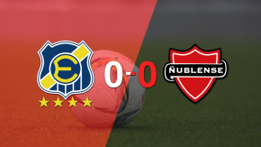 Cero a cero terminó el partido entre Everton y Ñublense