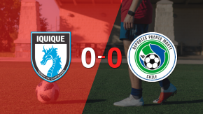 Deportes Iquique y D. Puerto Montt terminaron sin goles