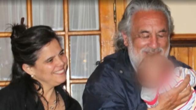 “Si abrazaba a mi mamá o a mi papá, eso desencadenaba una humillación”: mujer que nació en secta de Chiloé relata cómo fue su infancia