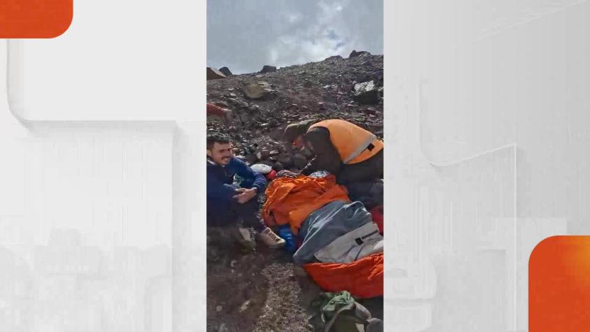 Hallazgo milagroso: Rescatan con vida a joven extraviada en Farellones tras días de intensa búsqueda