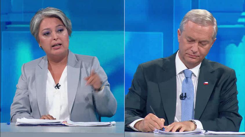 Indultos, migración y 40 horas: Los puntos álgidos del debate entre Jara y Kast