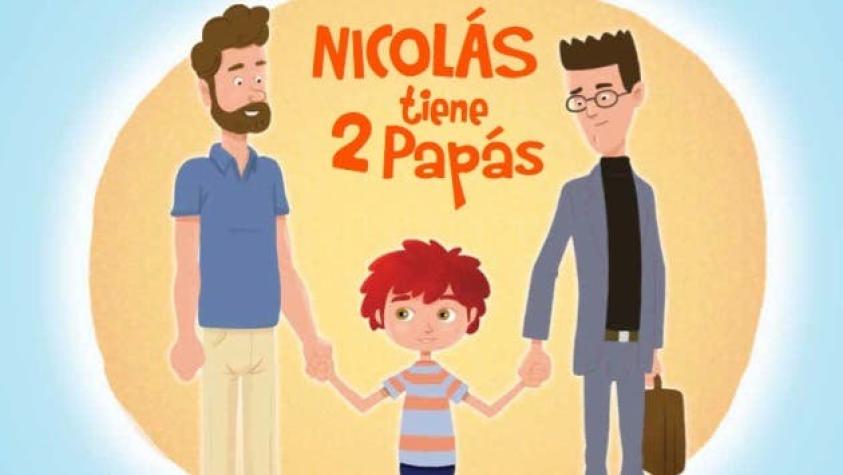 "Nicolás tiene dos papás": El cuento sobre diversidad sexual que llegará a 500 jardínes infantiles