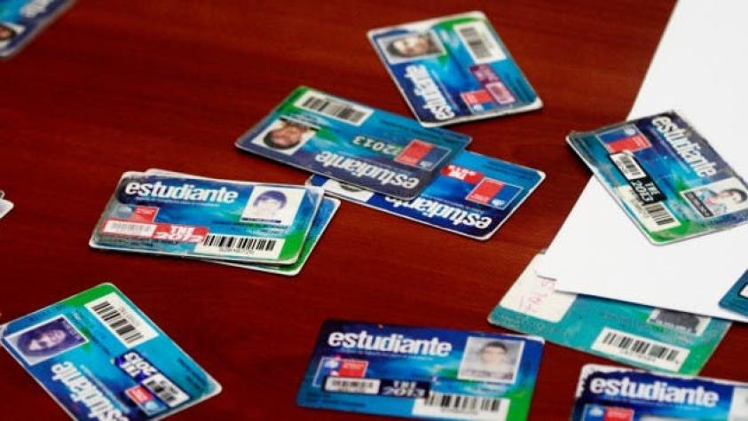 Junaeb ha detectado más de tres mil tarjetas de estudiantes recargadas de forma fraudulenta