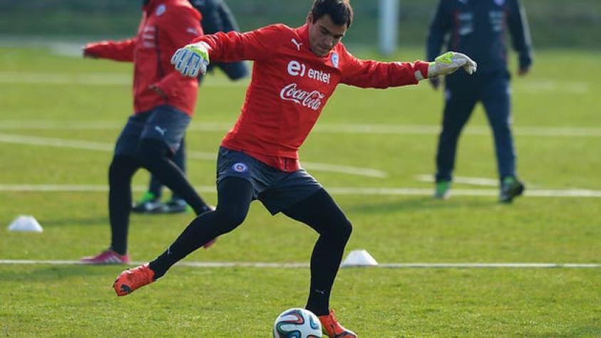 Problemas en la U? Cristopher Toselli no evade el tema y sale a aclarar  supuesto cara a cara entre Pellegrino y el plantel - Soy Azul