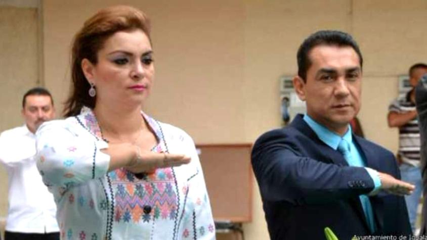 Detienen a alcalde de Iguala y su esposa por su vinculación en la desaparición de 43 estudiantes