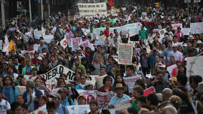 Masacre en México: Familiares de los estudiantes dudan de la investigación del gobierno